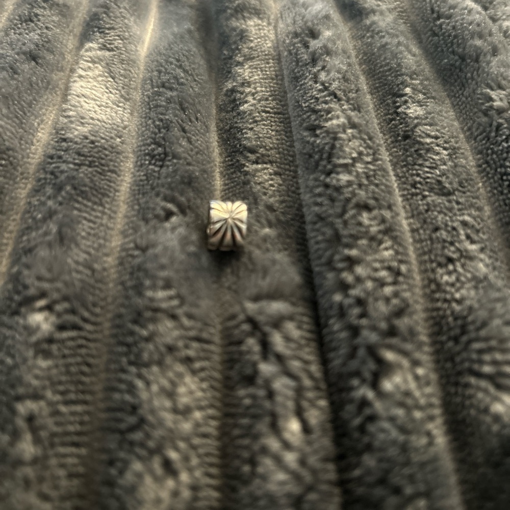 Pandora Silver Starburst Charm - Picture 3 of 4